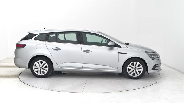 RENAULT Megane usata, con Autoradio