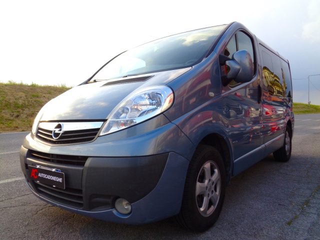 OPEL Vivaro usata, con Airbag