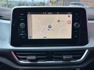 VOLKSWAGEN T-Roc usata, con Controllo trazione