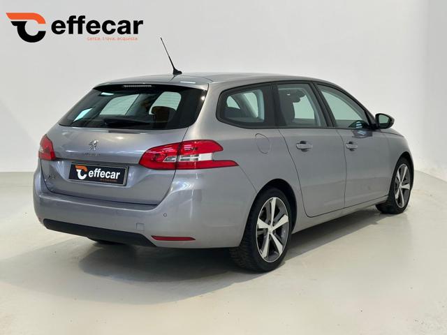 PEUGEOT 308 usata, con Autoradio