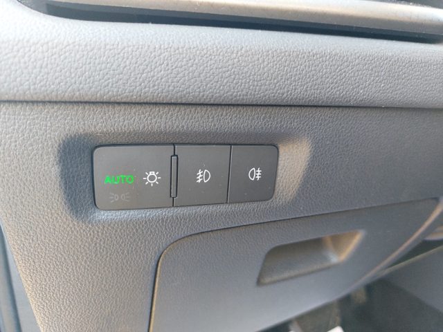 SKODA Octavia usata, con Fendinebbia