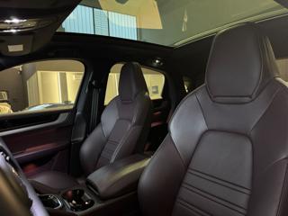 PORSCHE Cayenne usata, con Controllo trazione
