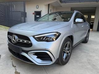 MERCEDES-BENZ GLA 180 Automatic AMG Line Premium