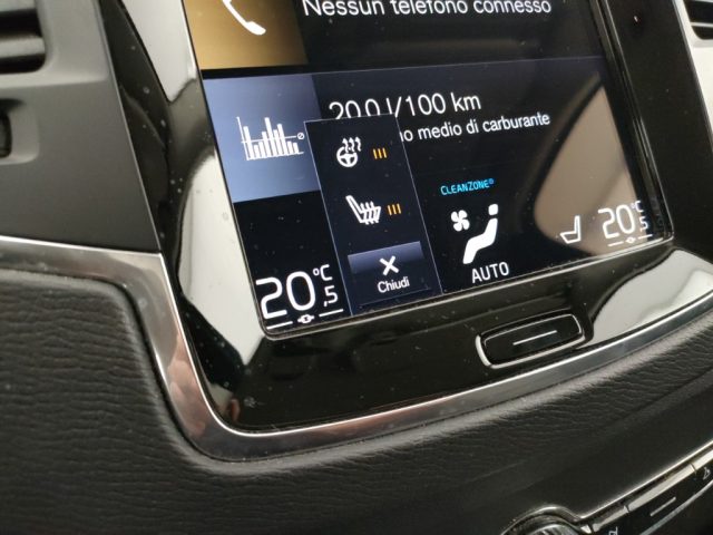 VOLVO XC90 usata, con Sistema di navigazione