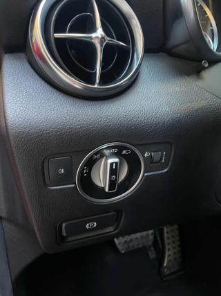 MERCEDES-BENZ SLK 250 usata, con Fendinebbia