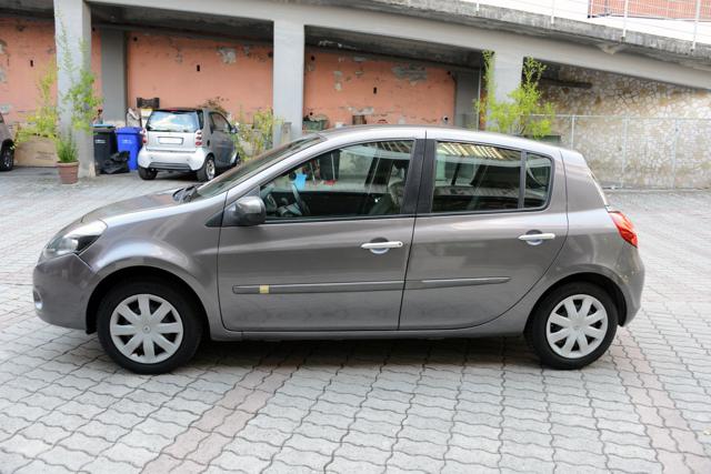 RENAULT Clio usata, con Chiusura centralizzata