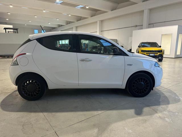 LANCIA Ypsilon usata, con Controllo trazione