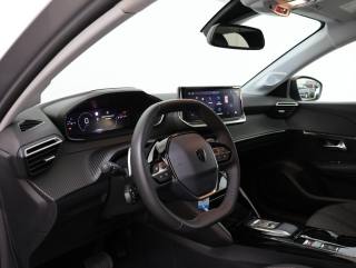 PEUGEOT 208 usata, con Volante in pelle