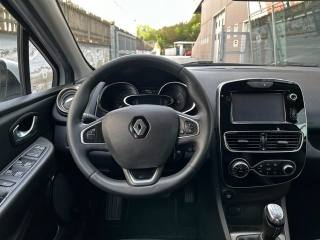 RENAULT Clio usata, con Autoradio