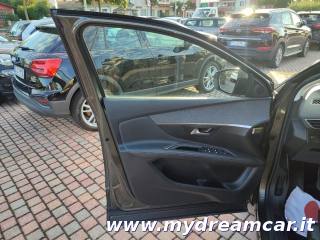 PEUGEOT 3008 usata 26