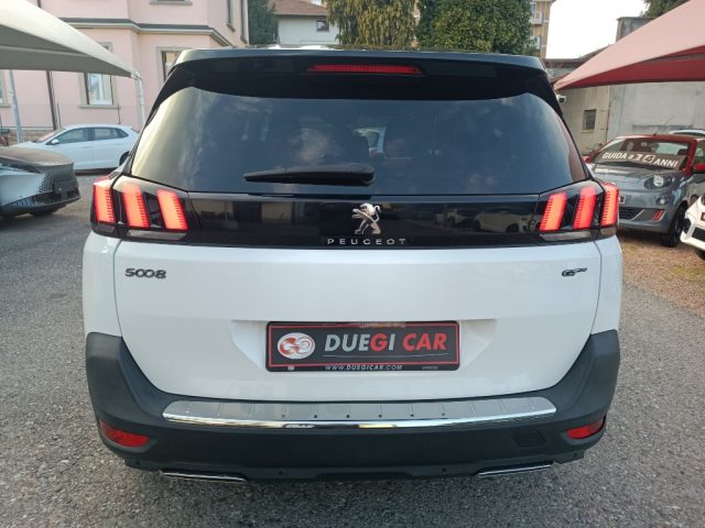PEUGEOT 5008 usata, con Autoradio
