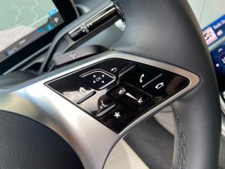 MERCEDES-BENZ C 200 usata, con Fari LED