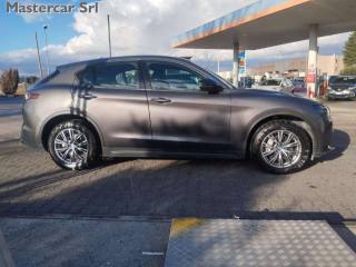 ALFA ROMEO Stelvio usata, con Autoradio