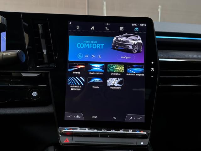 RENAULT Austral usata, con Park Distance Control