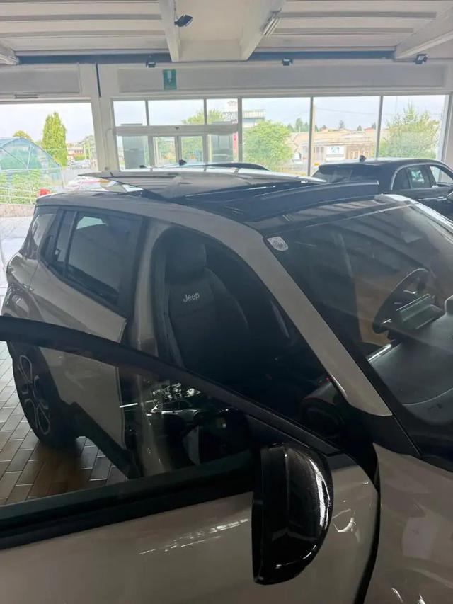 JEEP Avenger usata, con Controllo trazione