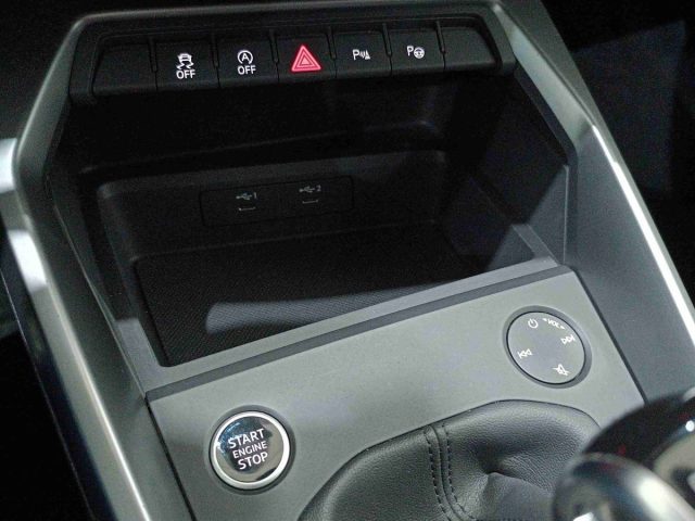 AUDI A3 usata, con Sensori di parcheggio posteriori