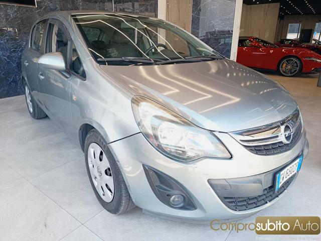OPEL Corsa usata, con Airbag