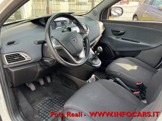 LANCIA Ypsilon usata, con Park Distance Control