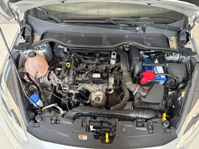 FORD Fiesta usata, con Sound system
