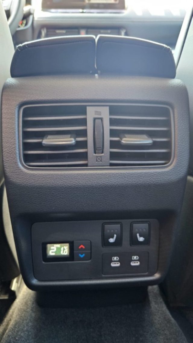 NISSAN X-Trail usata, con Autoradio digitale