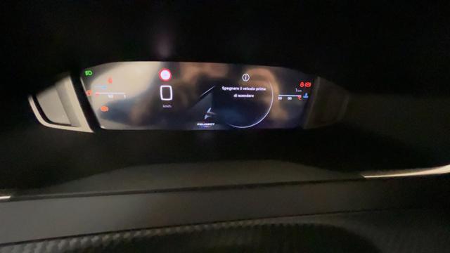 PEUGEOT 2008 usata, con Park Distance Control