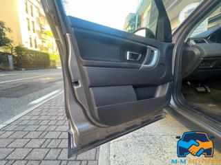 LAND ROVER Discovery Sport usata, con Pneumatici quattro stagioni