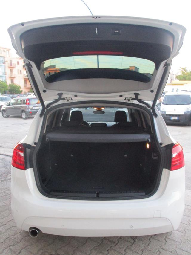 BMW 218 usata, con Autoradio