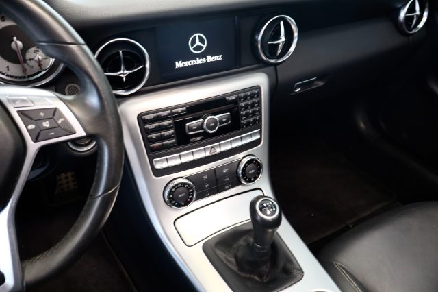 MERCEDES-BENZ SLK 200 usata, con Cruise Control