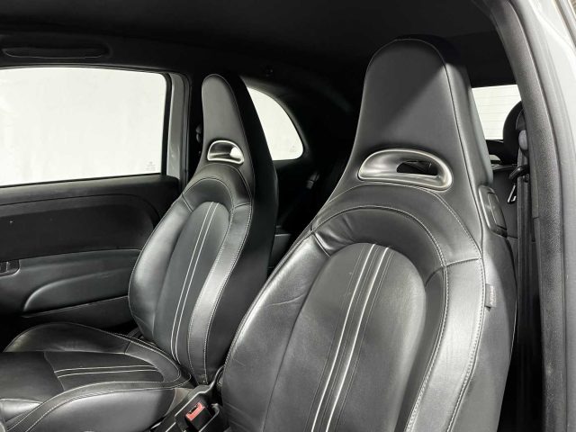 ABARTH 500 usata, con Sensori di parcheggio posteriori