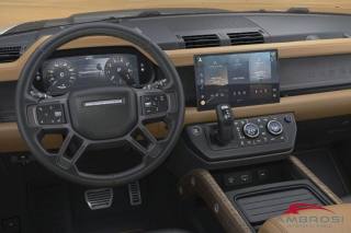 LAND ROVER Defender usata 8