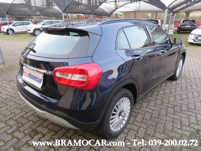 MERCEDES-BENZ GLA 180 usata, con Autoradio
