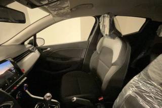 RENAULT Clio usata, con Bluetooth
