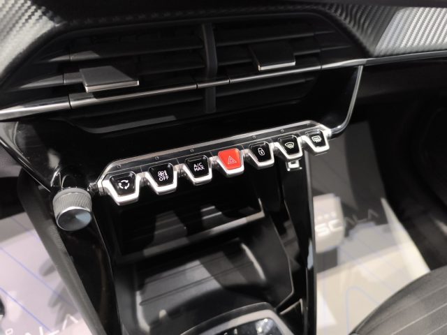 PEUGEOT 208 usata, con ESP