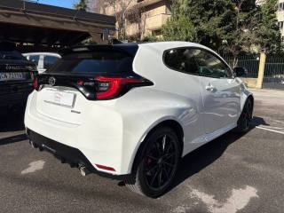 TOYOTA Yaris usata, con Alzacristalli elettrici