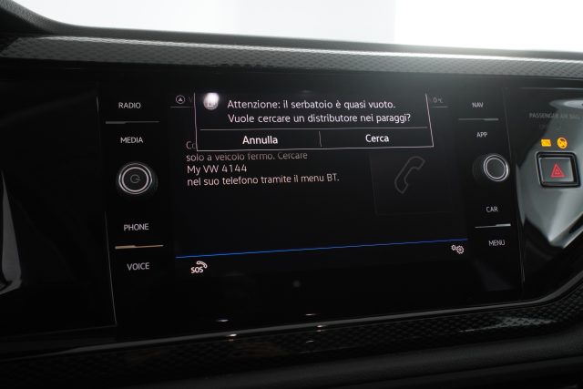 VOLKSWAGEN Taigo usata 10