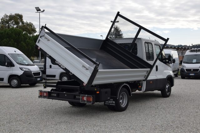 IVECO Daily usata, con Sensore di luce