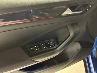 VOLKSWAGEN T-Roc usata, con Lettore CD