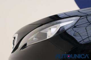 PEUGEOT 2008 usata, con Touch screen
