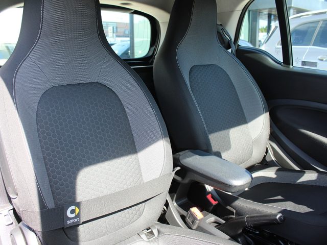 SMART ForTwo usata, con Servosterzo