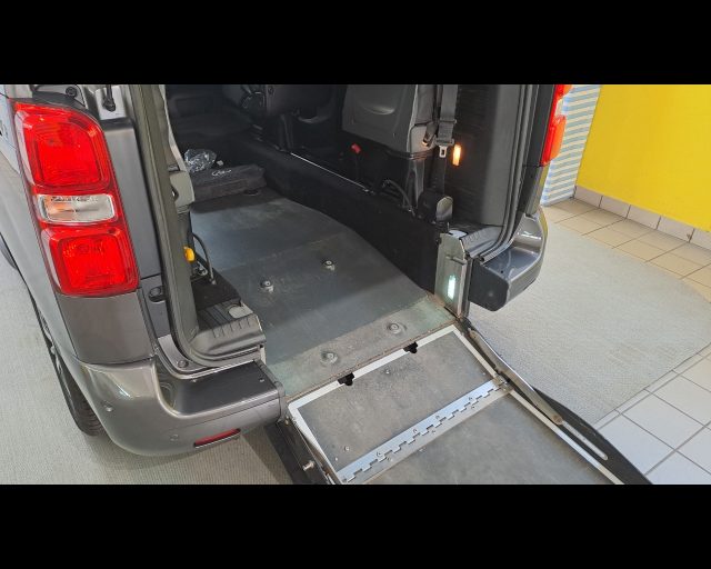 TOYOTA Proace Verso usata, con Boardcomputer