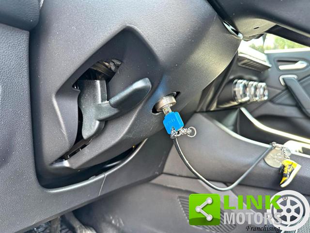 RENAULT Captur usata, con Interni in pelle