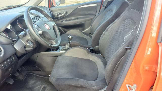 FIAT Punto usata, con Autoradio