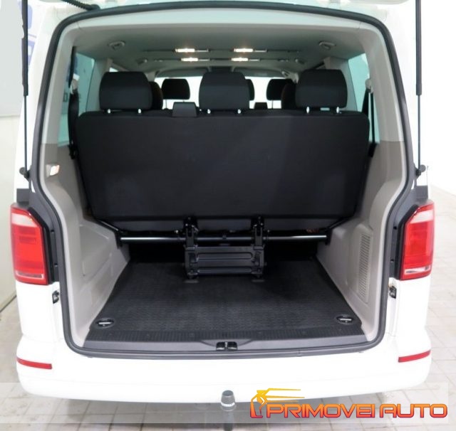 VOLKSWAGEN Caravelle usata, con Bluetooth