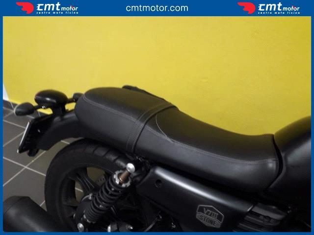 MOTO GUZZI V7 usata 9