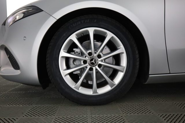 MERCEDES-BENZ A 180 usata 8