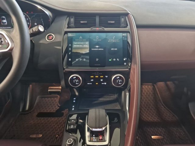 JAGUAR E-Pace usata, con Sistema di navigazione