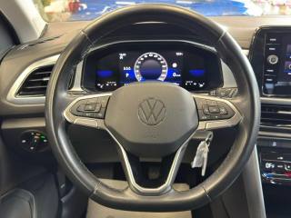 VOLKSWAGEN T-Roc usata, con Controllo automatico clima