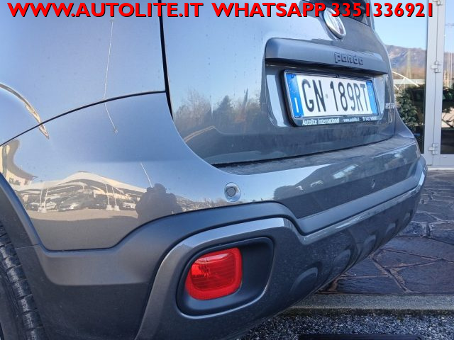 FIAT Panda Cross usata, con Touch screen