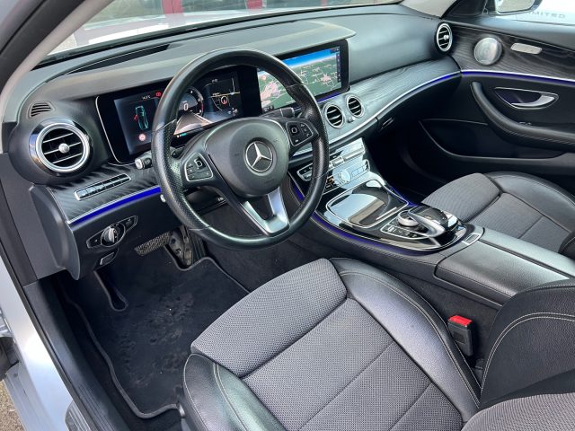 MERCEDES-BENZ E 220 usata, con Airbag Passeggero