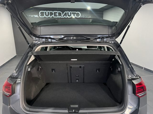 VOLKSWAGEN Golf usata, con Controllo trazione